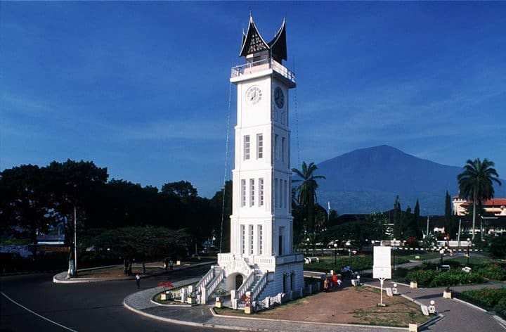 wisata jam gadang