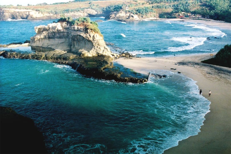 Pantai Klayar Pacitan